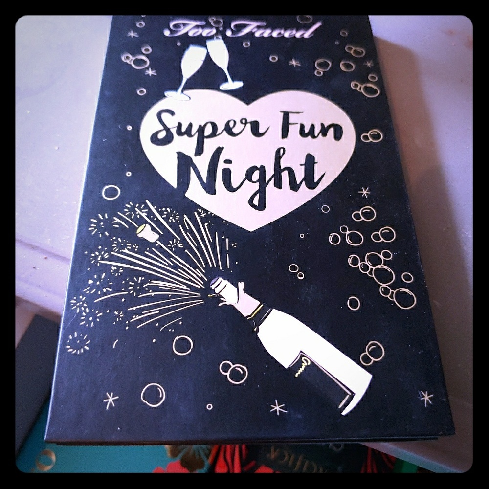 SALE! Too faced pallete